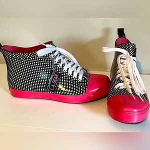 L.A. Gear Rubber Tain Boot Sneakers